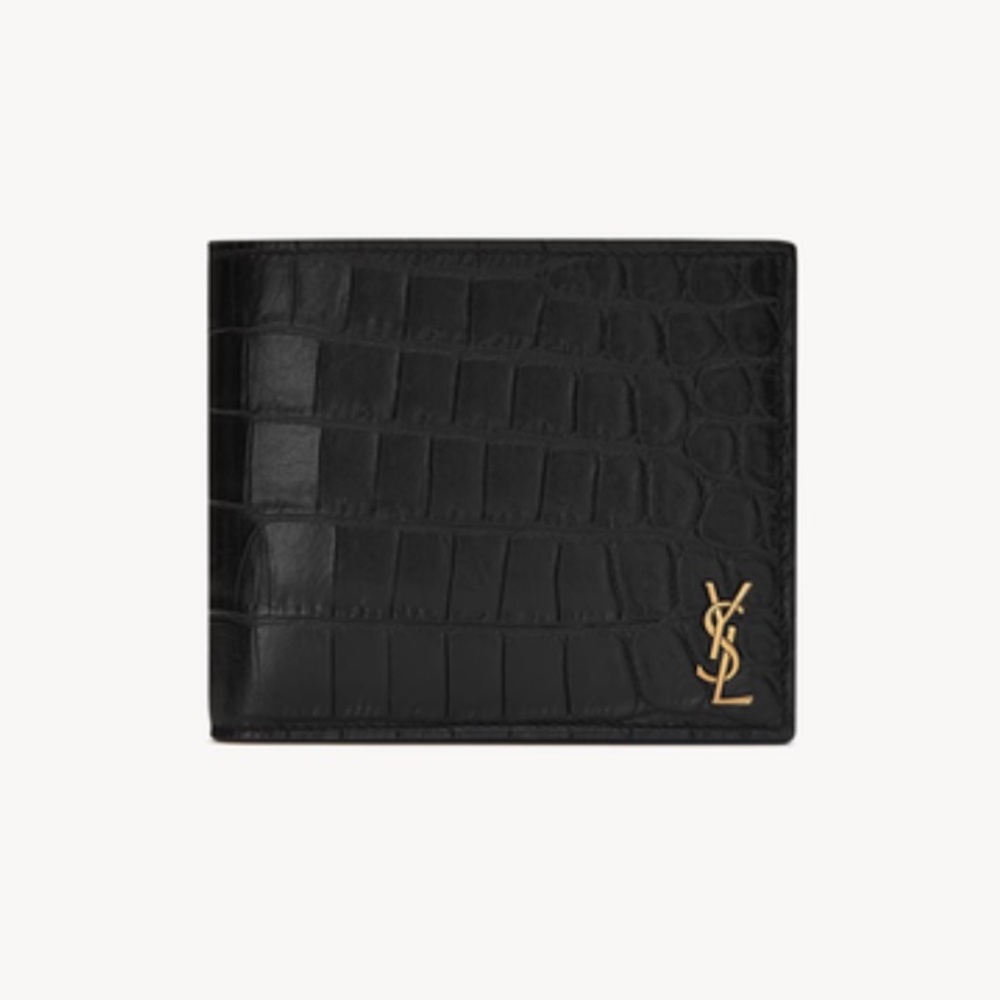 TINY CASSANDRE EAST/WEST WALLET IN CROCODILE-EMBOSSED MATTE LEATHER.